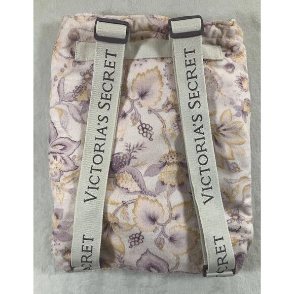 Victoria's Secret Handbags - Victorias Secret 2-In-1 Towel Backpack Convertible Style Foral Logo NWT One Size